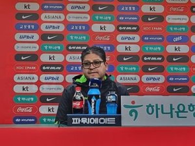 비예가스 감독 한국전 앞두고 강한 팀 평가