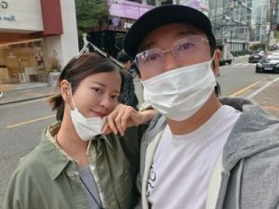 이수근 아내 박지연 마스크 벗고 데이트 공개해 화제